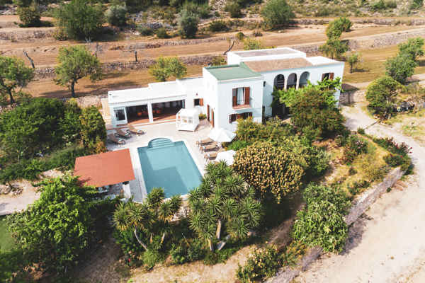 Villa in Ibiza Town, voor 14 personen